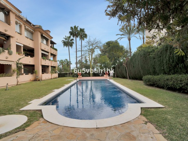 Apartment, Nagüeles, R5041636