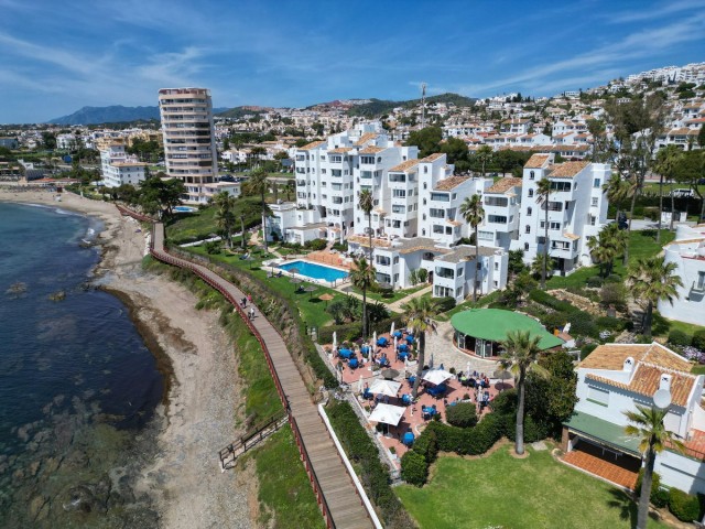 Adosado con 2 Dormitorios  en Mijas Costa