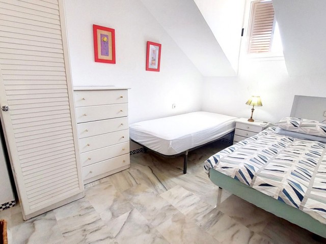 4 Makuuhuoneen Rivitalo Fuengirola