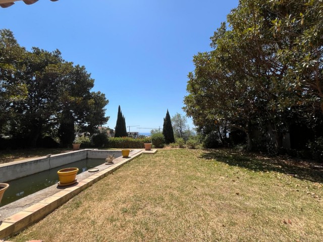 4 Schlafzimmer Villa in Monte Halcones