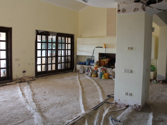 4 Schlafzimmer Villa in Monte Halcones