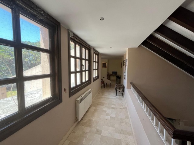 4 Schlafzimmer Villa in Monte Halcones