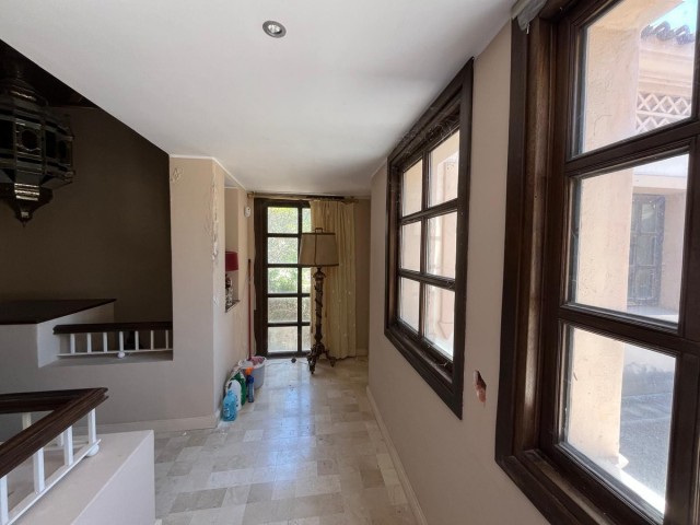 4 Schlafzimmer Villa in Monte Halcones