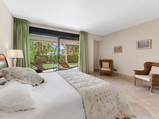 Huoneisto, Los Monteros, R4766284