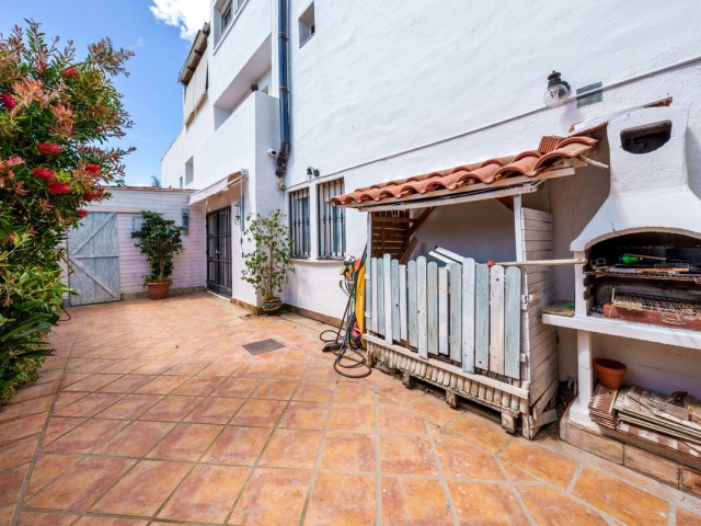 3 Bedrooms Villa in Nagüeles