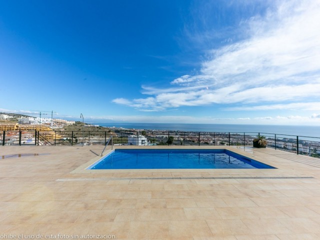 5 Bedrooms Villa in Benalmadena