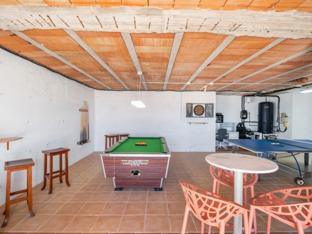 5 Bedrooms Villa in Benalmadena
