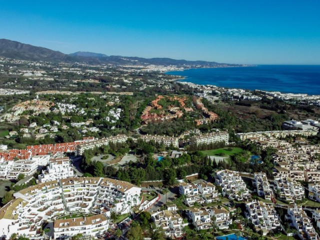 Appartement avec 3 Chambres  à Nueva Andalucía