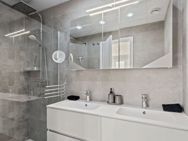 2 Bedrooms Apartment in Benalmadena Costa
