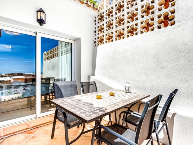 Villa avec 12 Chambres  à Torreblanca