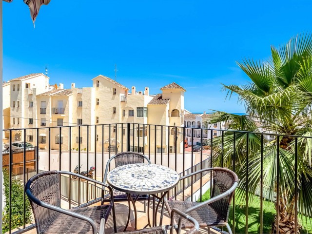 Villa avec 12 Chambres  à Torreblanca