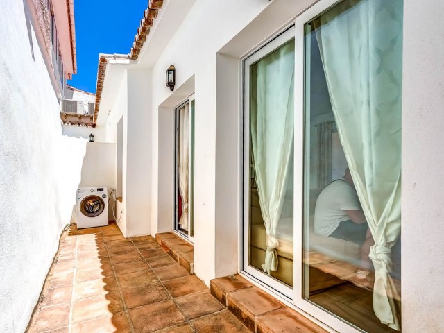 Villa avec 12 Chambres  à Torreblanca
