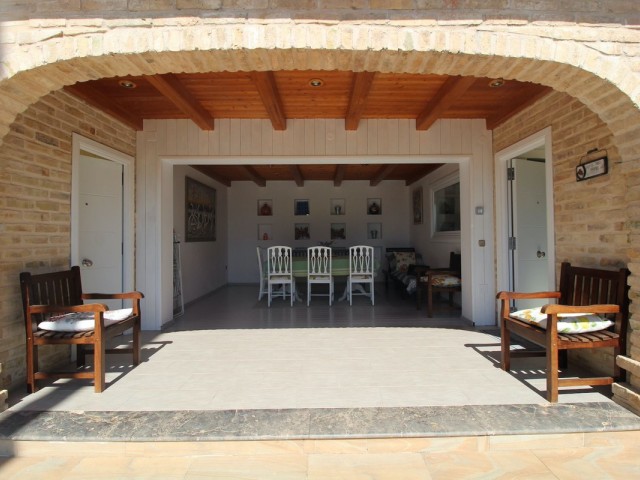 5 Schlafzimmer Villa in San Pedro de Alcántara