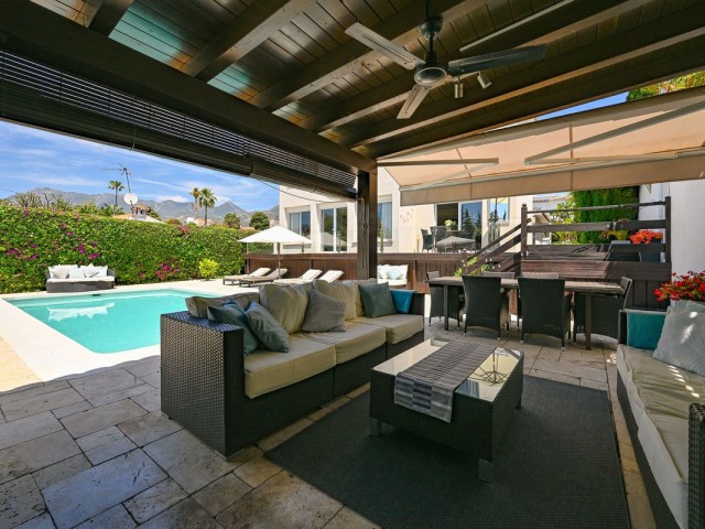 6 Slaapkamer Villa in Río Real