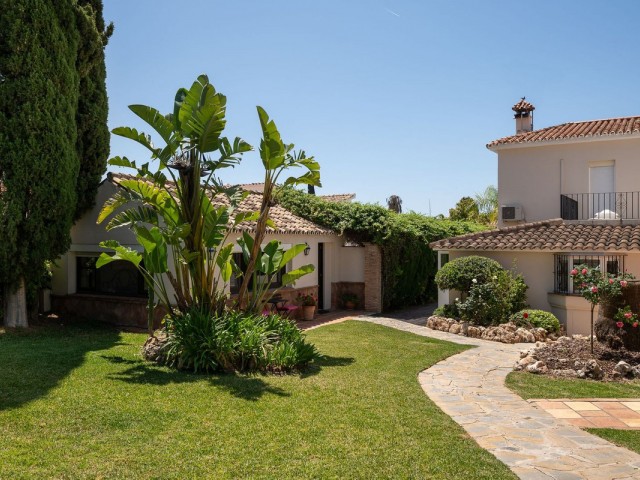 6 Slaapkamer Villa in Río Real