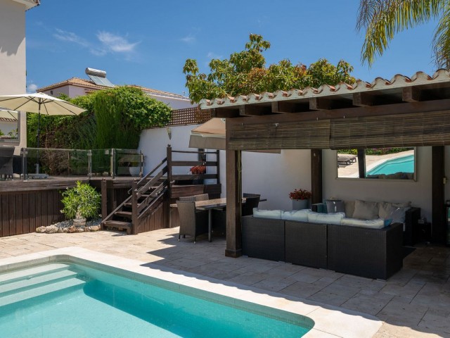 6 Bedrooms Villa in Río Real