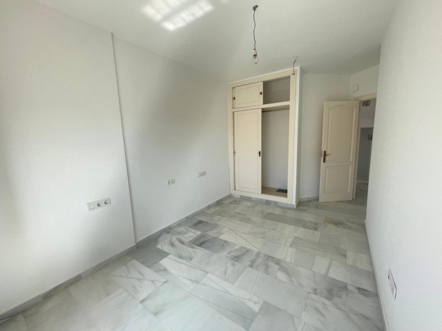 Adosado con 3 Dormitorios  en Arroyo de la Miel