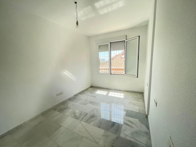 Adosado con 3 Dormitorios  en Arroyo de la Miel