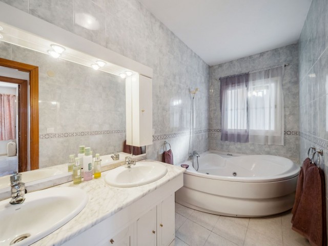 3 Soveroms Villa i Mijas