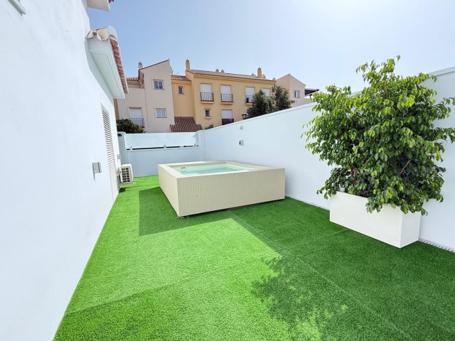 Villa avec 5 Chambres  à La Cala de Mijas