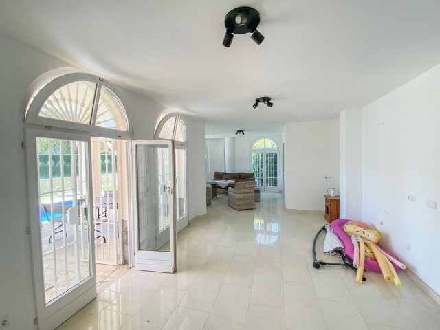 4 Bedrooms Villa in Riviera del Sol