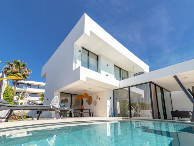 4 Schlafzimmer Villa in Atalaya