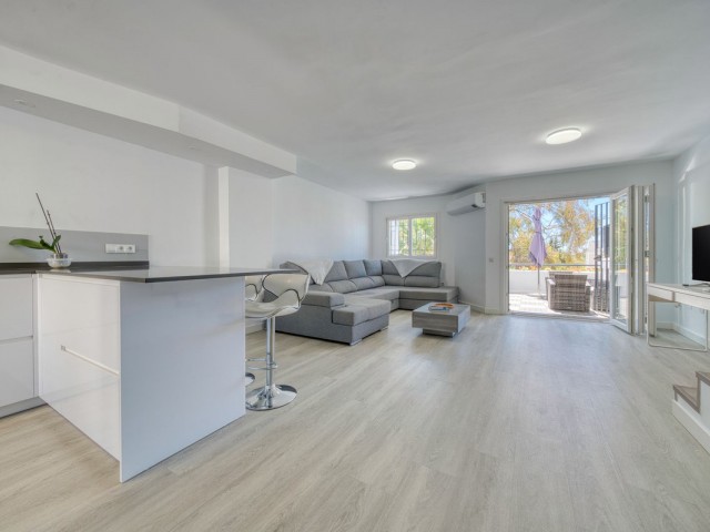 3 Bedrooms Townhouse in Nueva Andalucía