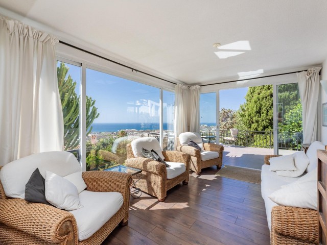 4 Bedrooms Villa in Benalmadena