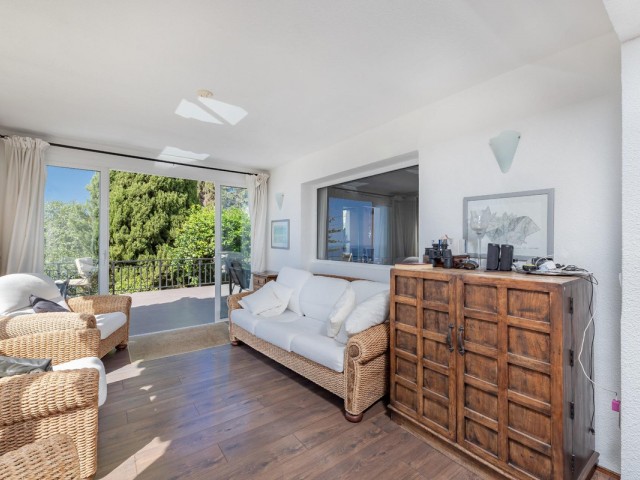 4 Bedrooms Villa in Benalmadena