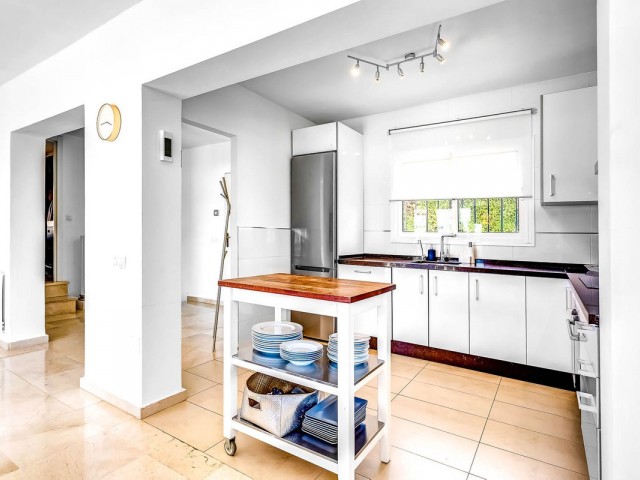 Villa avec 4 Chambres  à Torreblanca