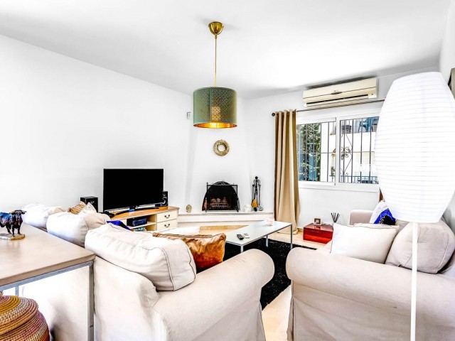Villa avec 4 Chambres  à Torreblanca