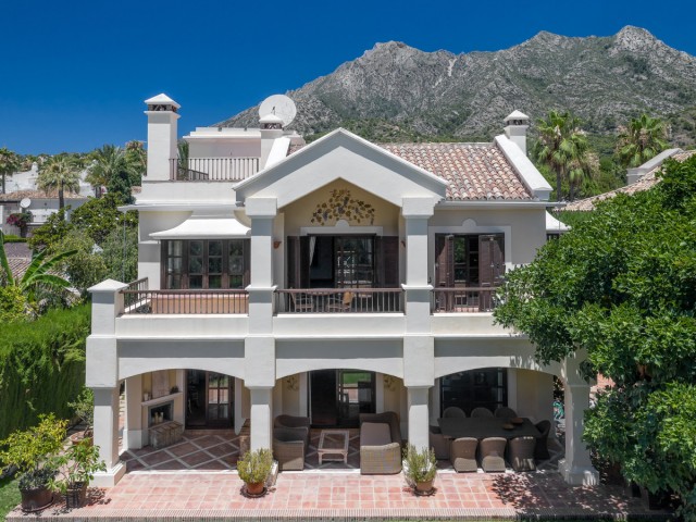 6 Soveroms Villa i Sierra Blanca