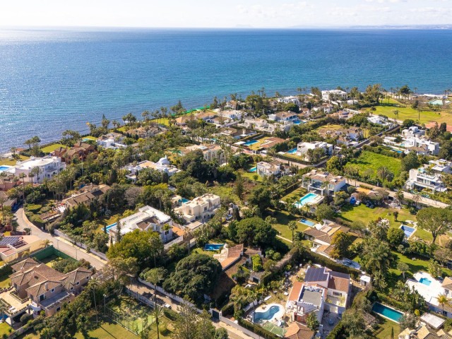 4 Schlafzimmer Villa in Guadalmina Baja