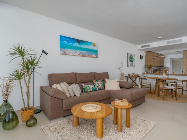 2 Bedrooms Apartment in Benalmadena