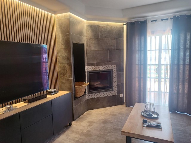 Adosado con 4 Dormitorios  en Cancelada