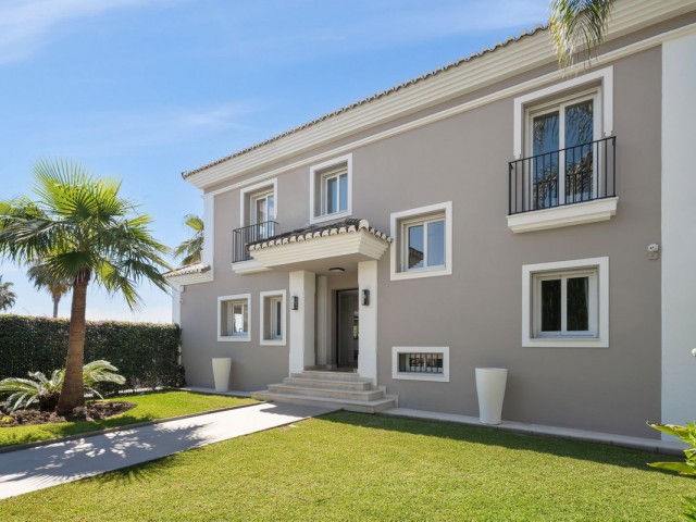 6 Sovrums Villa i Nueva Andalucía