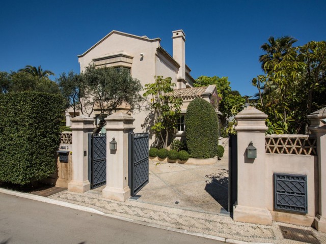 7 Sovrums Villa i Los Monteros