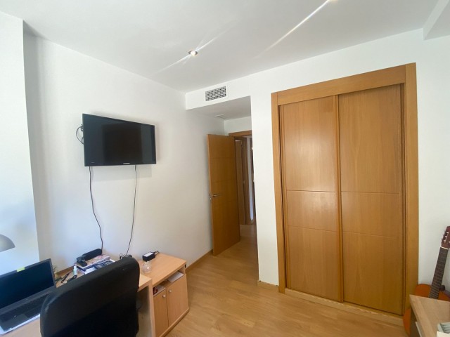 Appartement avec 3 Chambres  à Selwo