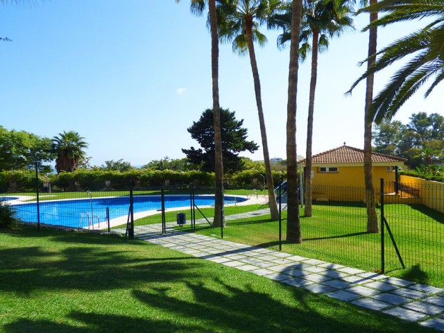 Apartamento con 3 Dormitorios  en Arroyo de la Miel