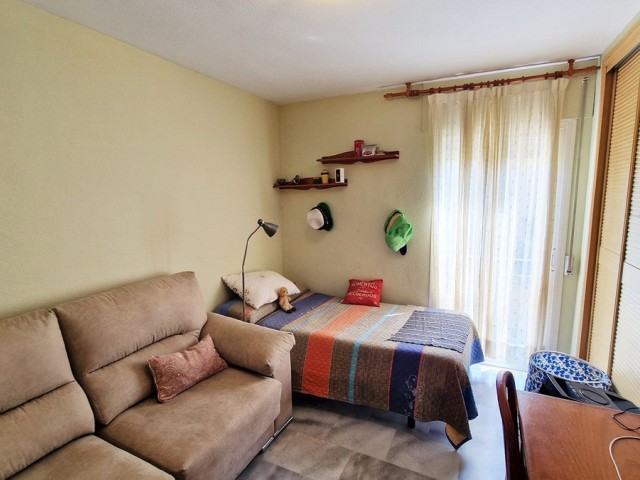 Apartamento con 3 Dormitorios  en Arroyo de la Miel