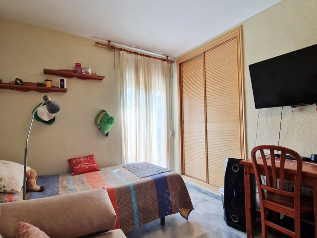Apartamento con 3 Dormitorios  en Arroyo de la Miel