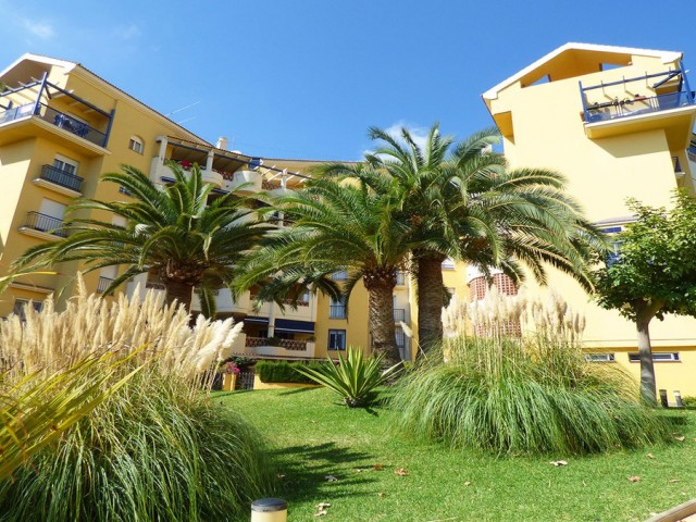 Apartamento con 3 Dormitorios  en Arroyo de la Miel