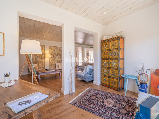 5 Slaapkamer Villa in Nueva Andalucía