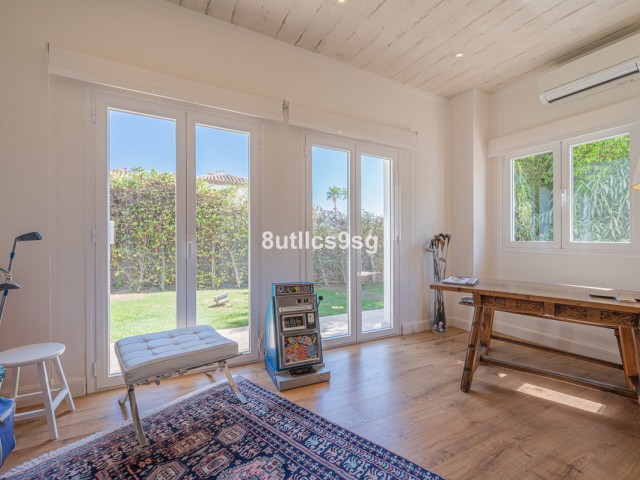 5 Slaapkamer Villa in Nueva Andalucía