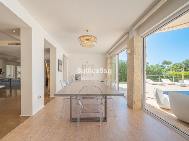 5 Slaapkamer Villa in Nueva Andalucía