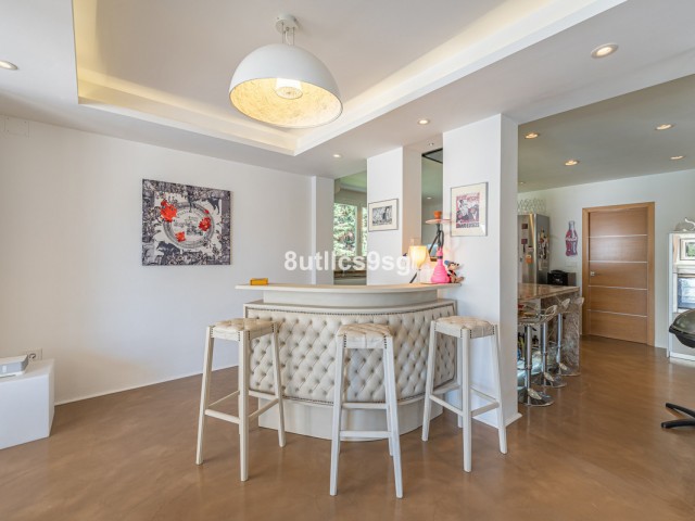 5 Slaapkamer Villa in Nueva Andalucía