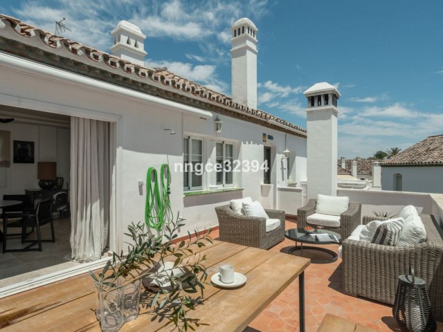 Penthouse in New Golden Mile