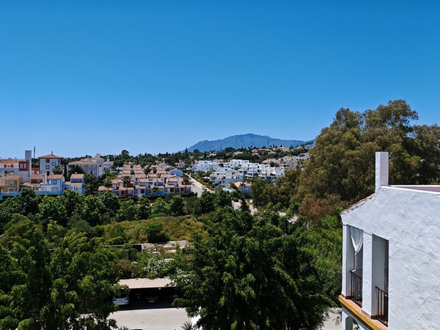 Penthouse avec 3 Chambres  à Estepona