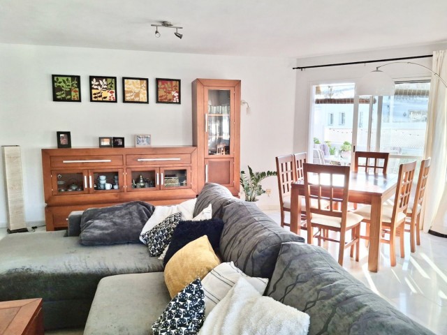 Apartamento con 3 Dormitorios  en Mijas Golf
