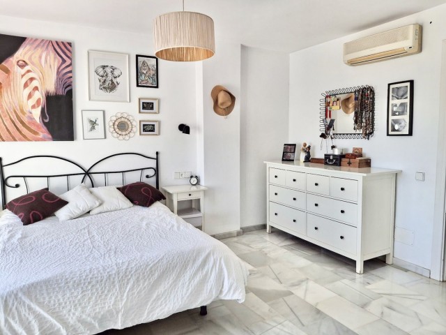 Apartamento con 3 Dormitorios  en Mijas Golf